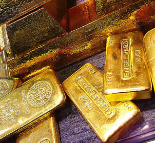 pile-of-gold-bars